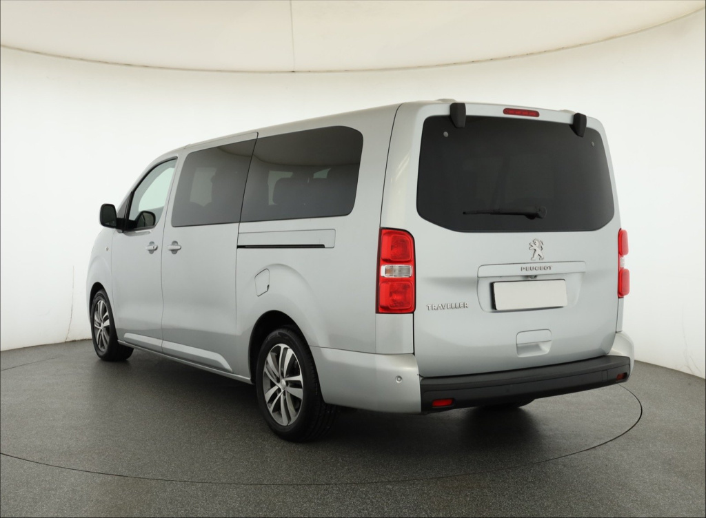 Peugeot Traveller