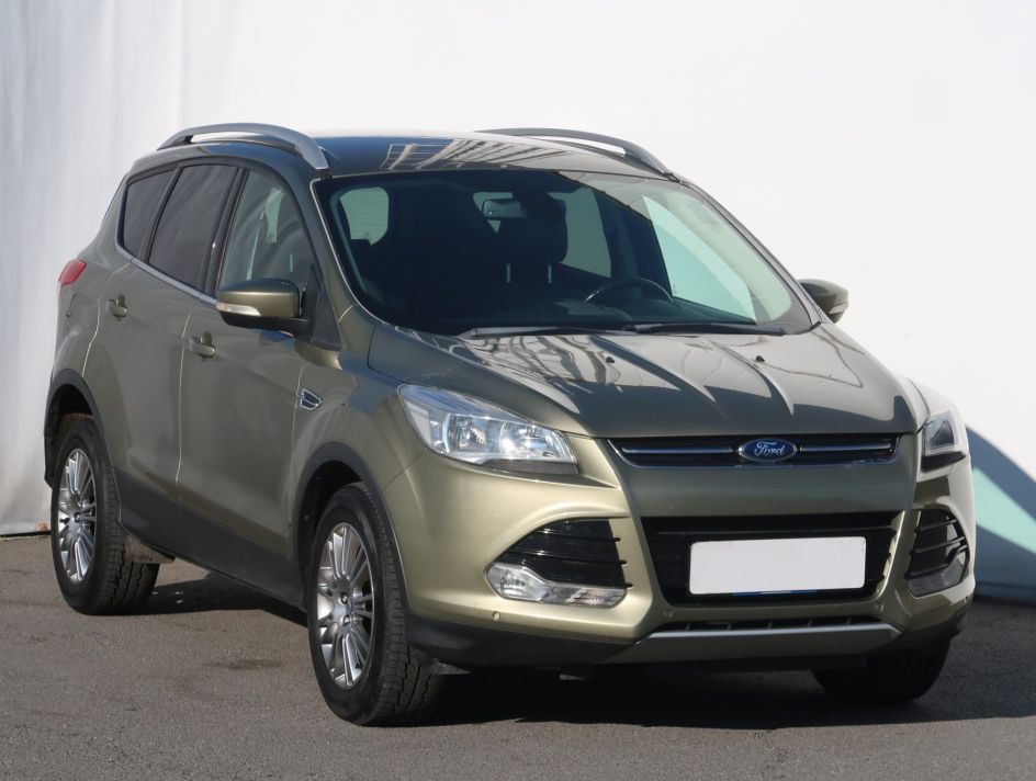 Ford Kuga - 2013