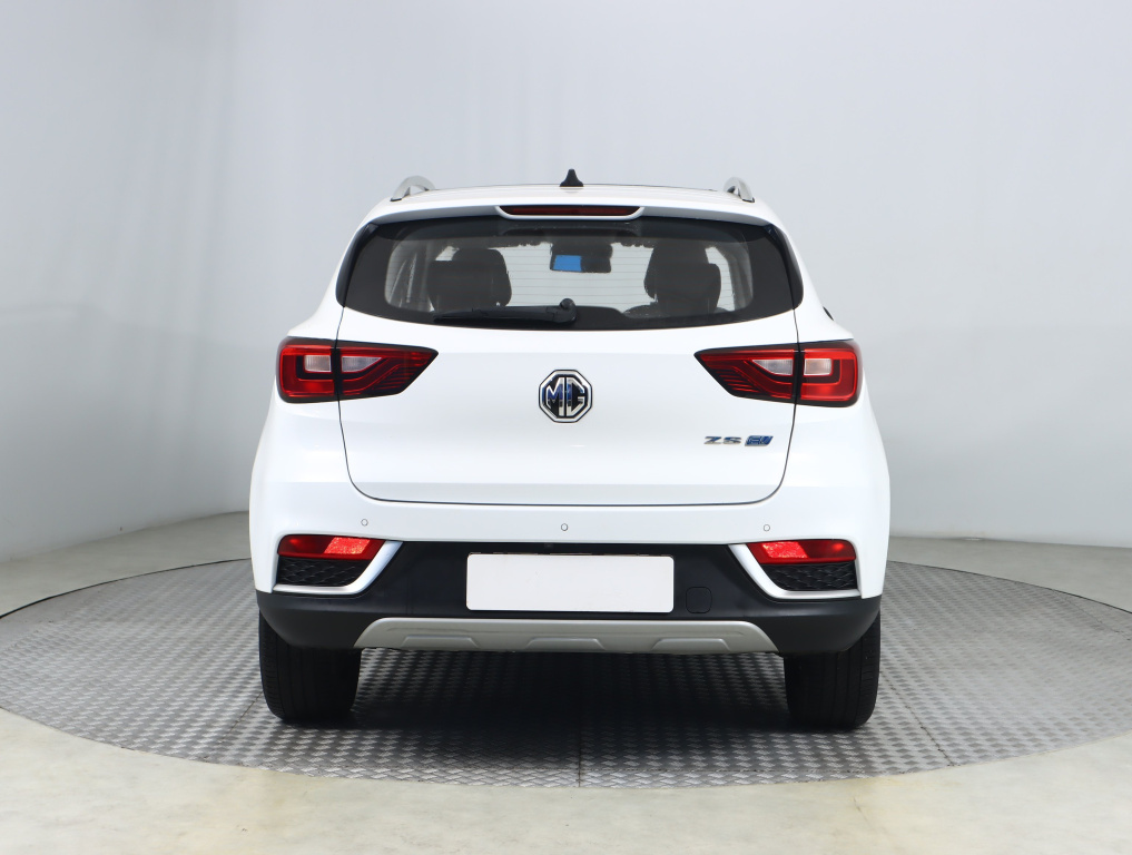 MG ZS SUV