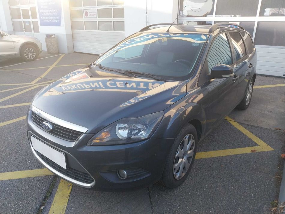 Ford Focus - 2011