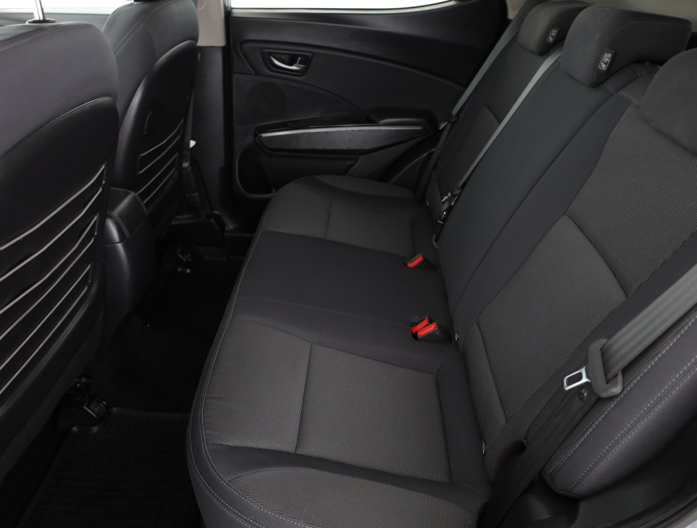 Ssang Yong Tivoli Grand