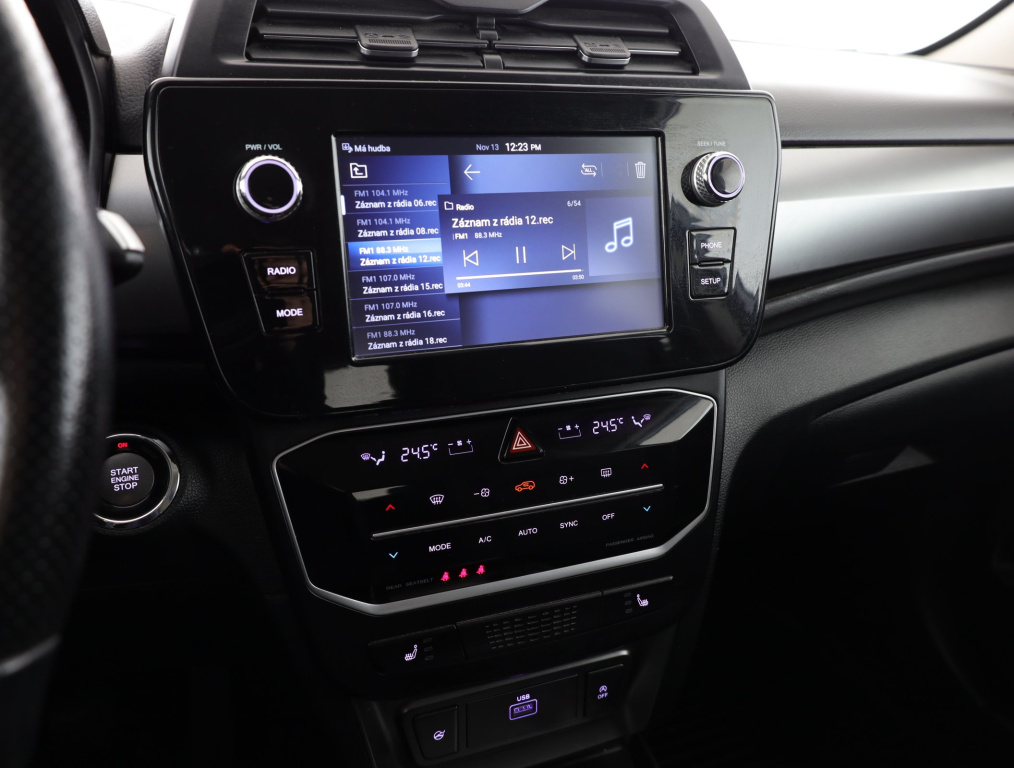 Ssang Yong Tivoli Grand