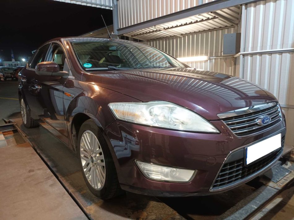 Ford Mondeo - 2010