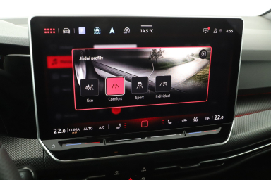 Volkswagen Golf - 2024