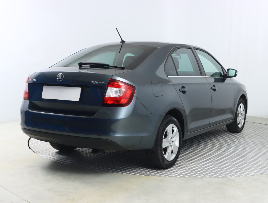 Škoda Rapid