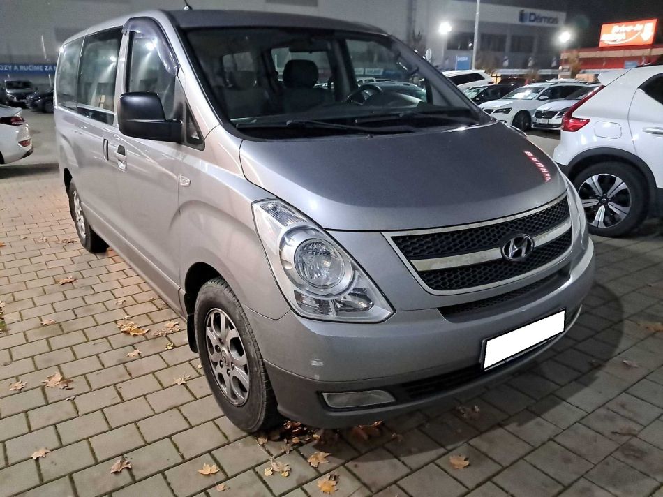 Hyundai H-1 Tour - 2012