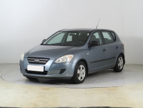 Kia Ceed - 2010