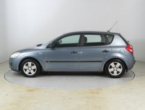 Kia Ceed - 2010