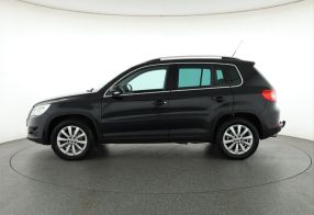 Volkswagen Tiguan - 2010