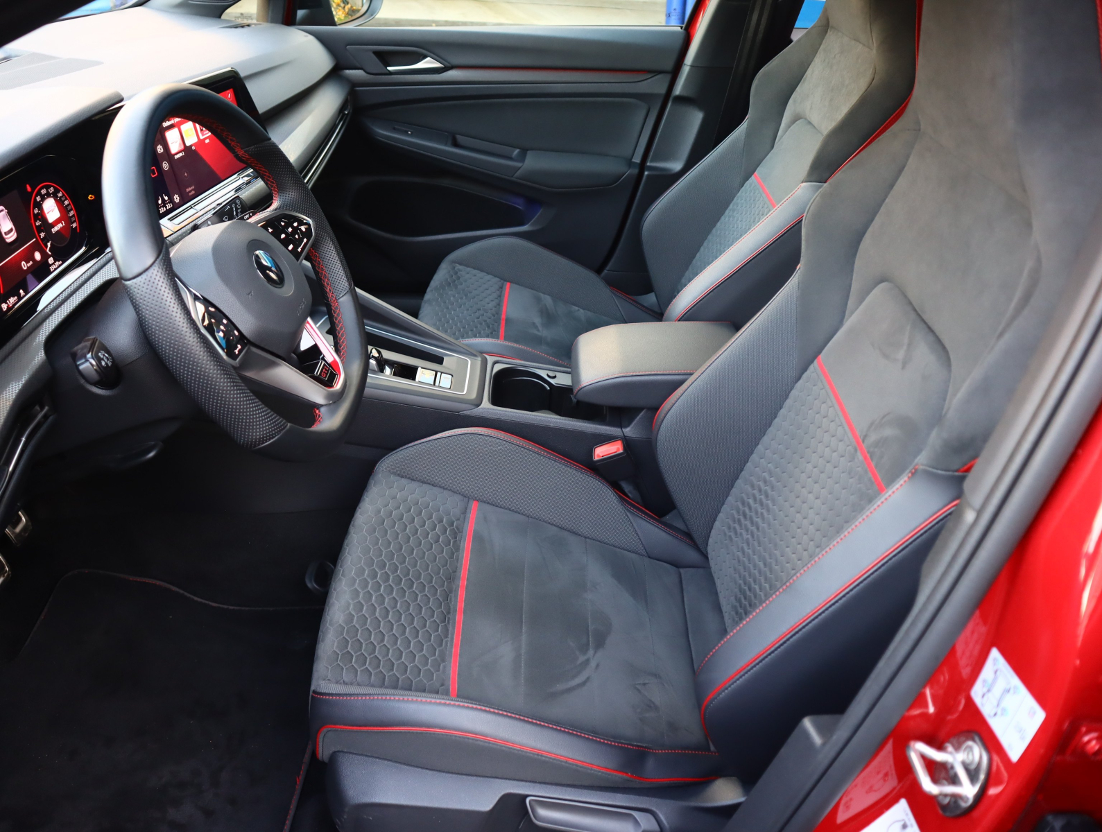 Volkswagen Golf - 2022