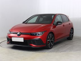 Volkswagen Golf - 2022