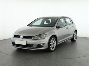 Volkswagen Golf - 2013