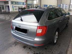 Skoda Superb - 2011
