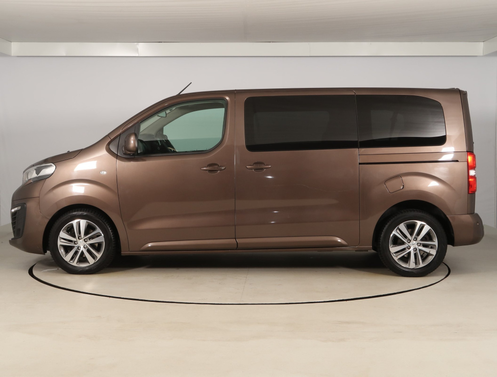 Peugeot Traveller