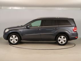 Mercedes-Benz GL - 2011