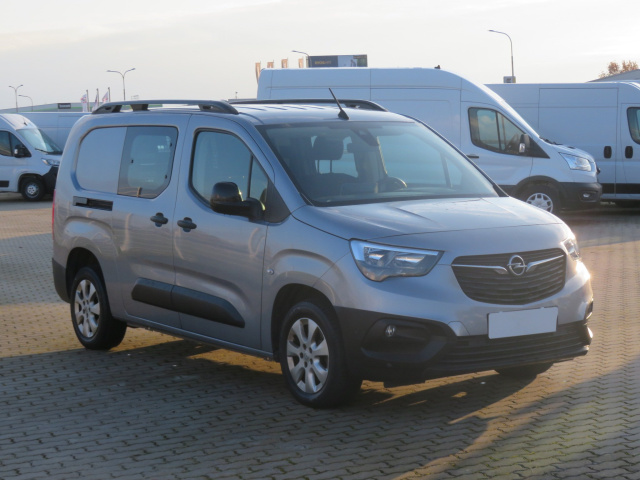Opel Combo 2022