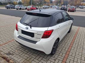 Toyota Yaris - 2016