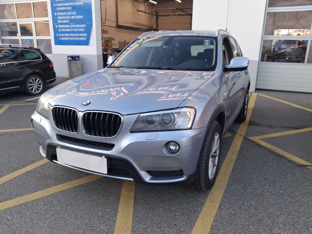 BMW X3 2011