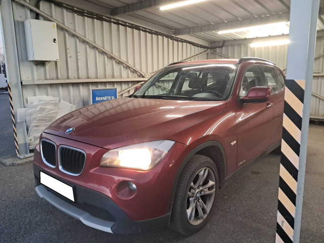 BMW X1 2012