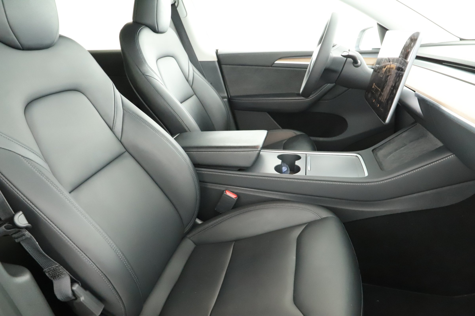 Tesla Model Y - 2023