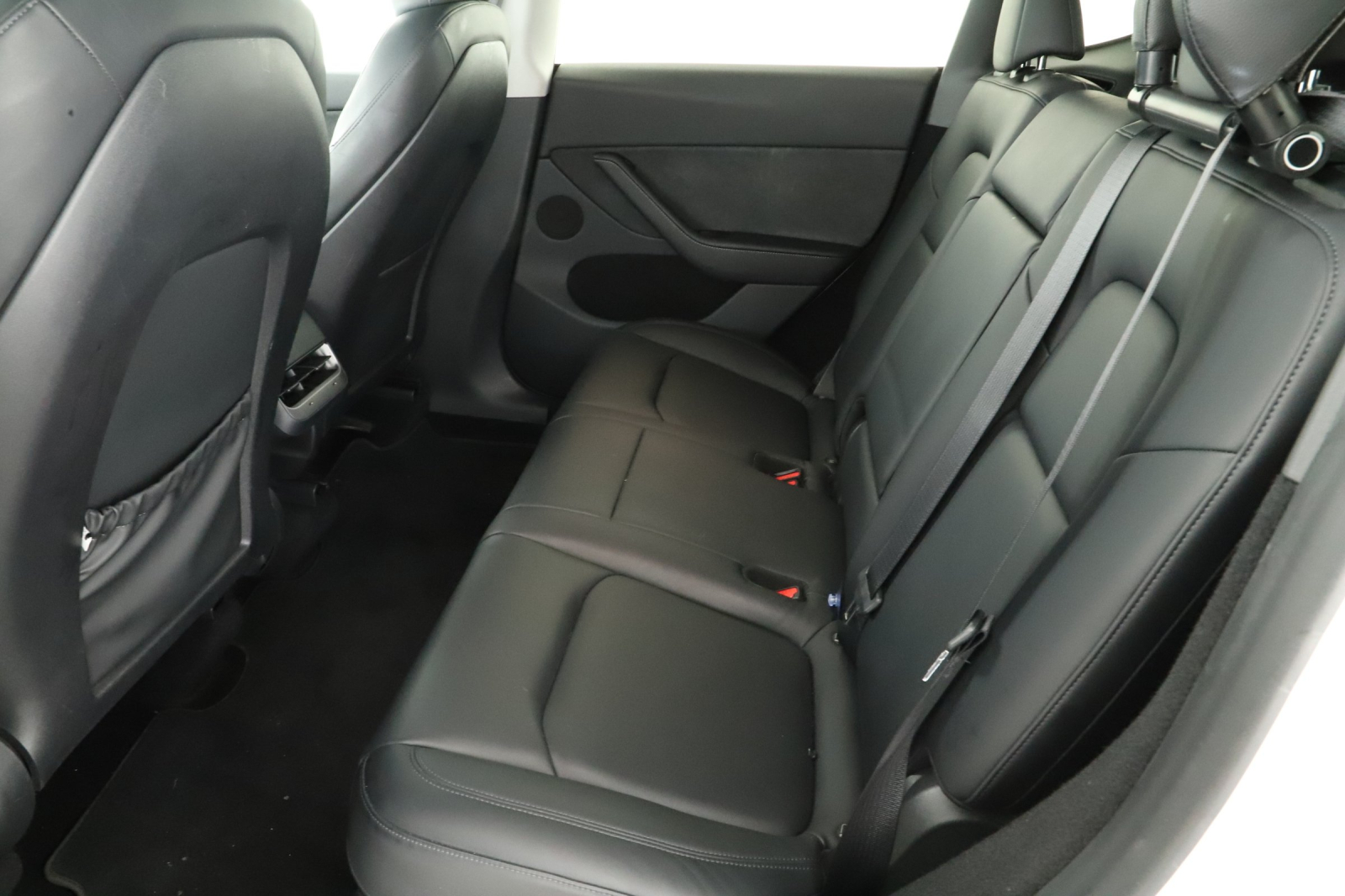 Tesla Model Y - 2023