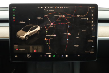 Tesla Model Y - 2023