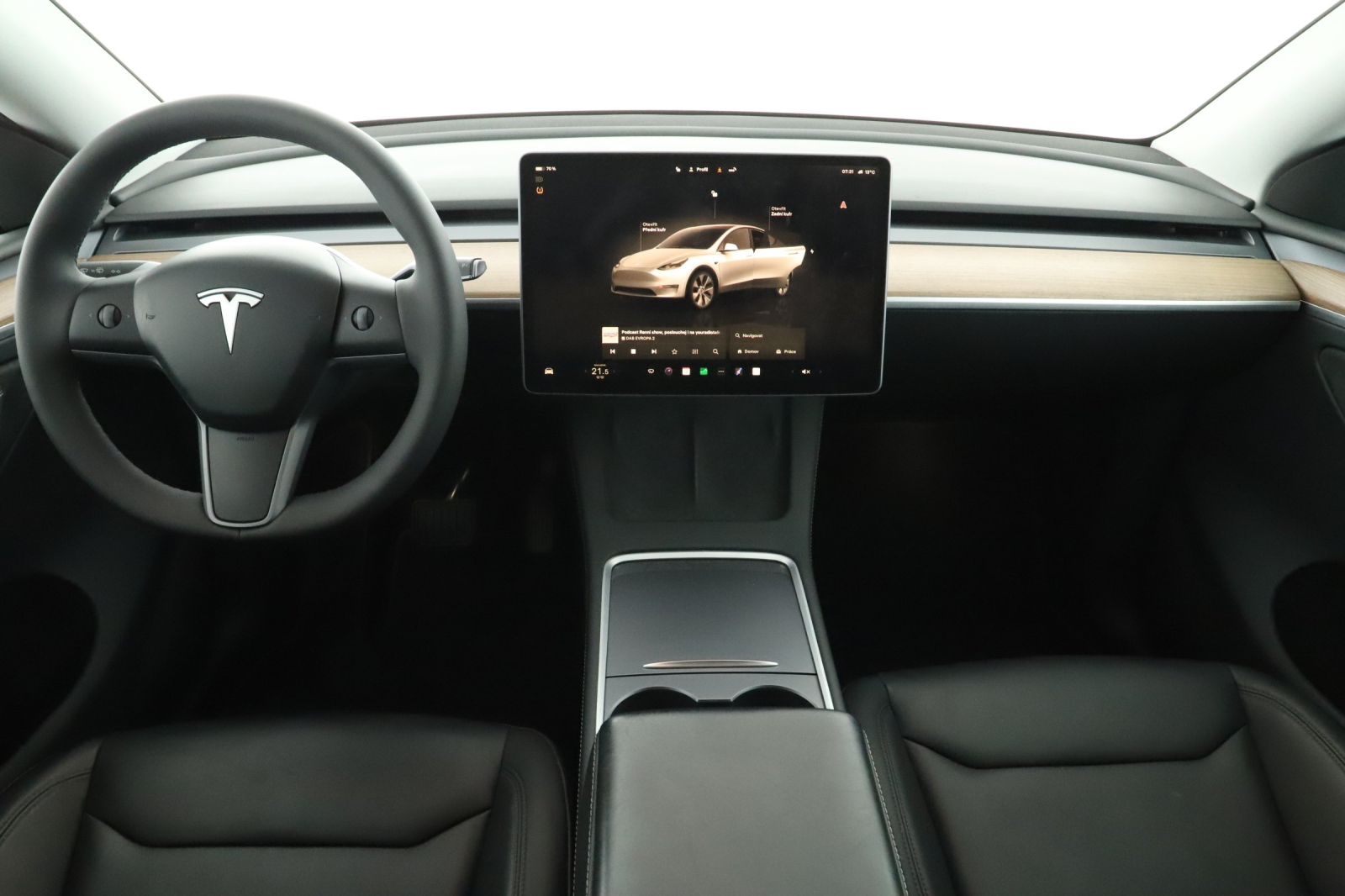 Tesla Model Y - 2023