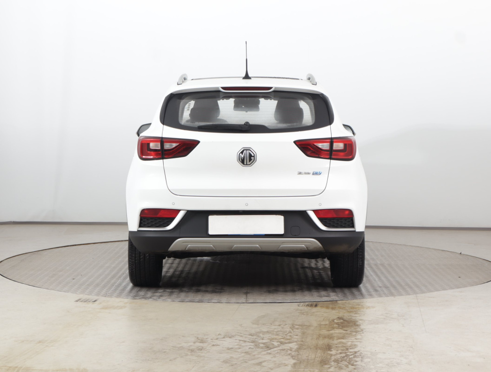 MG ZS SUV