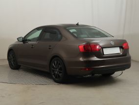 Volkswagen Jetta - 2012