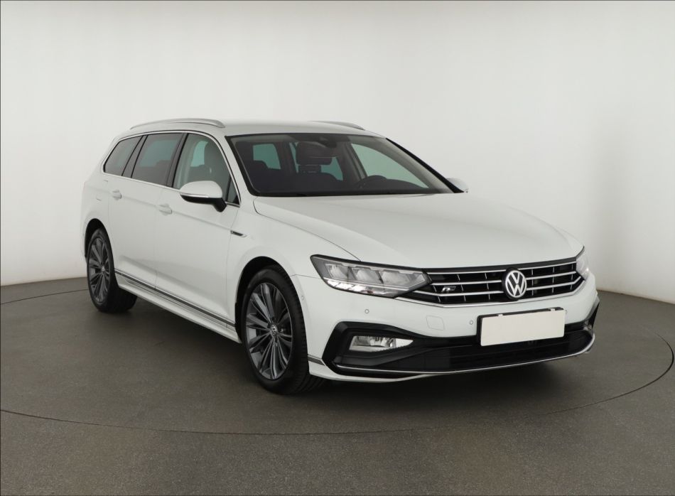 Volkswagen Passat - 2020
