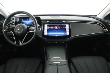 Mercedes-Benz E - 2024