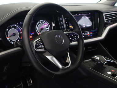 Volkswagen Touareg - 2020