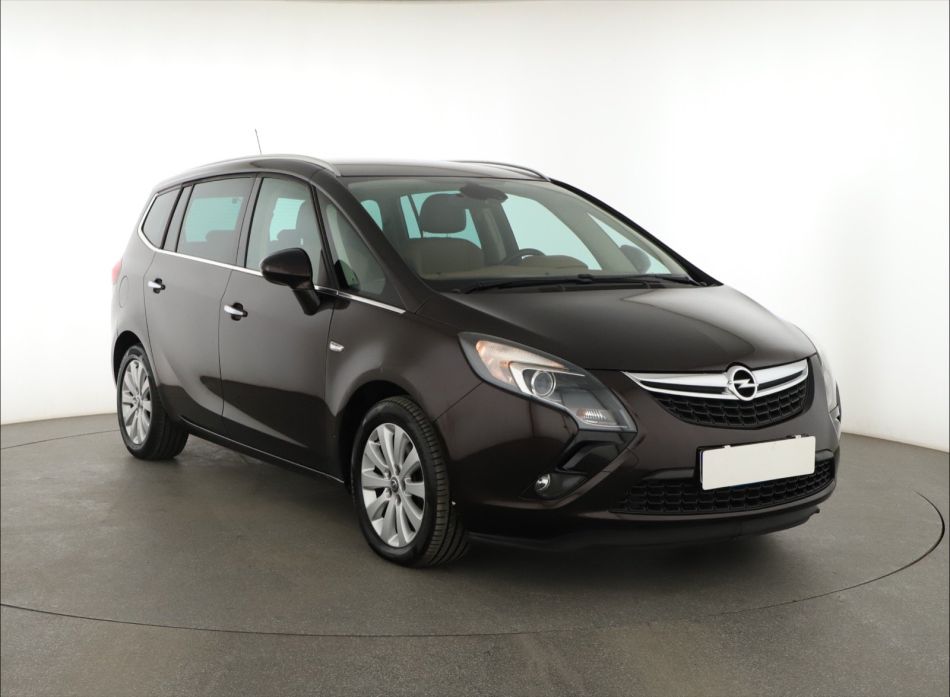 Opel Zafira - 2012