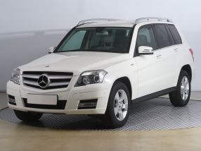Mercedes-Benz GLK - 2010