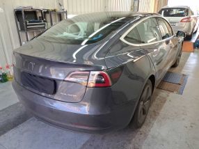 Tesla Model 3 - 2019
