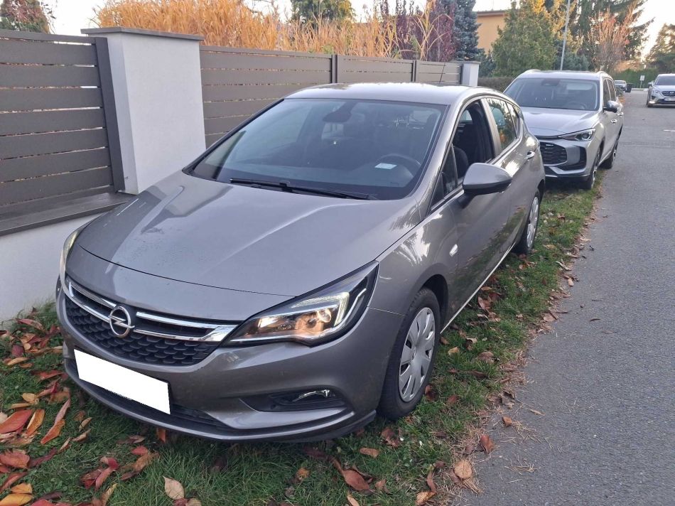Opel Astra - 2016