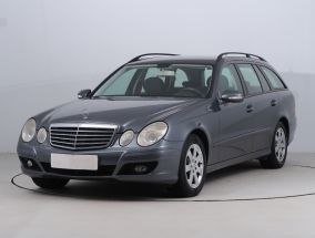 Mercedes-Benz E - 2006