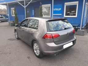 Volkswagen Golf - 2016