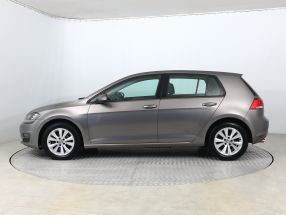 Volkswagen Golf - 2016