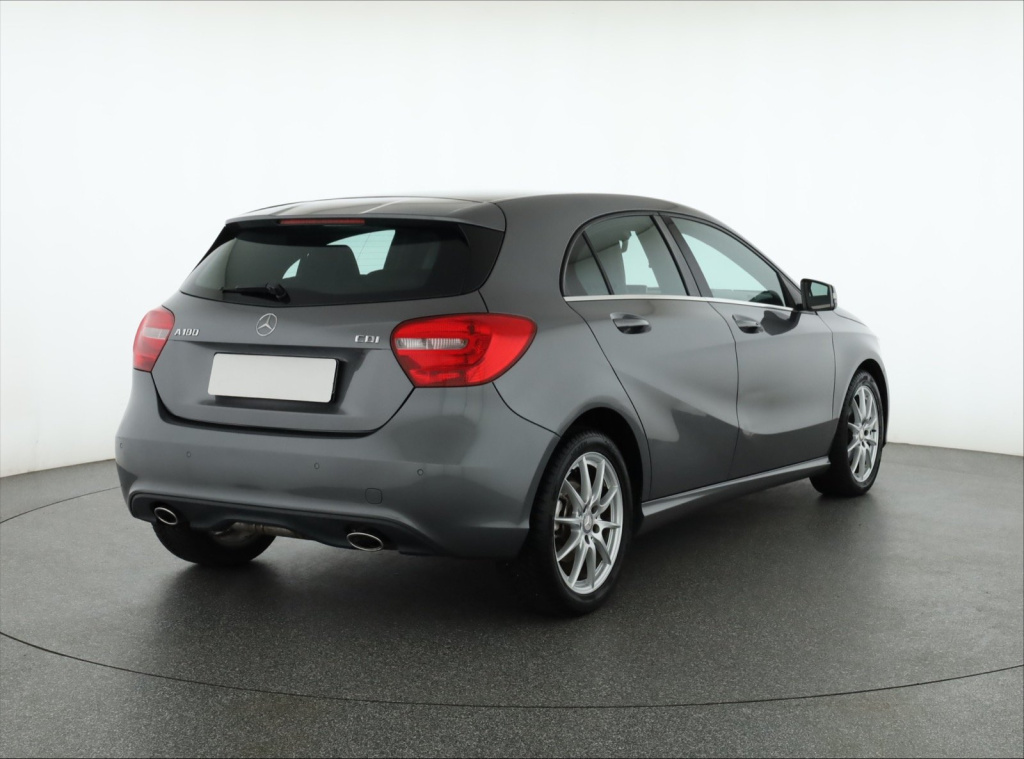 Mercedes-Benz A