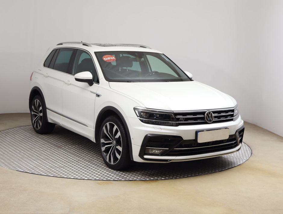 Volkswagen Tiguan - 2019