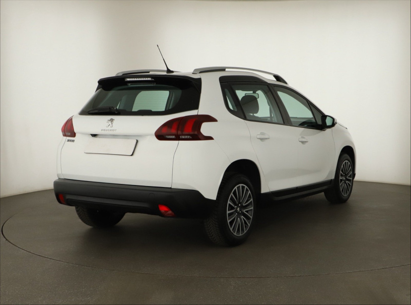 Peugeot 2008, 2019