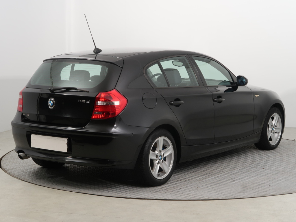 BMW 1