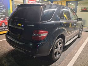 Mercedes-Benz ML - 2005