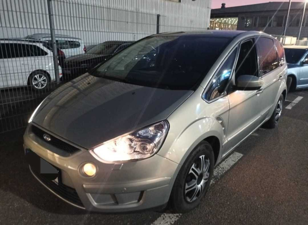 Ford S-Max