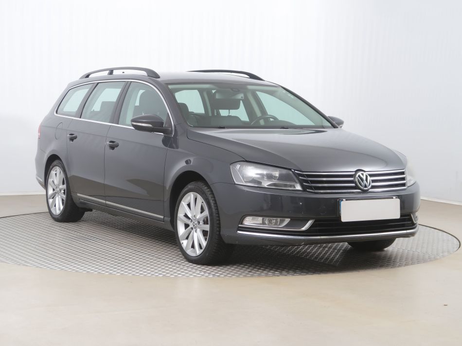 Volkswagen Passat - 2013
