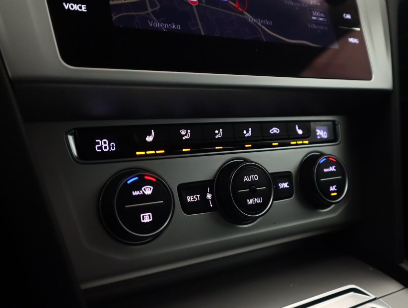Volkswagen Passat, 2018