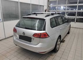Volkswagen Golf - 2013