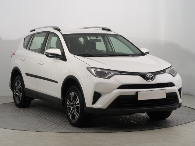 Toyota RAV4 2017