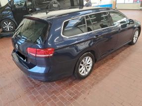 Volkswagen Passat - 2015